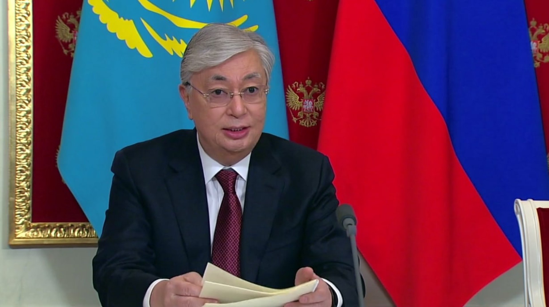 Токаев: В отношениях России и Казахстана есть вопросы, требующие переговоров