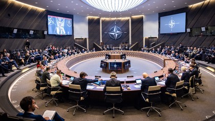 Дипломат Гаврилов заявил об осведомлённости НАТО об атаках на аэродромы РФ