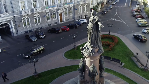 Чёрное горе Одессы: как из города выбивают русский дух