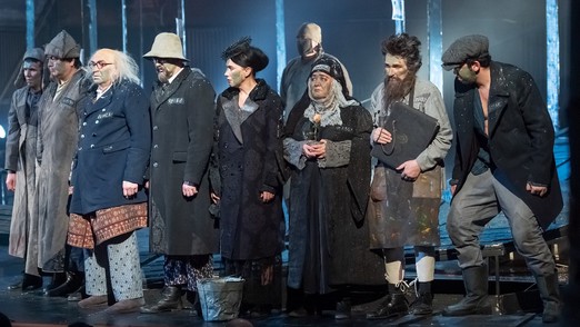 В Новосибирском драмтеатре не видят причин для отмены спектакля «Зулейха открывает глаза»