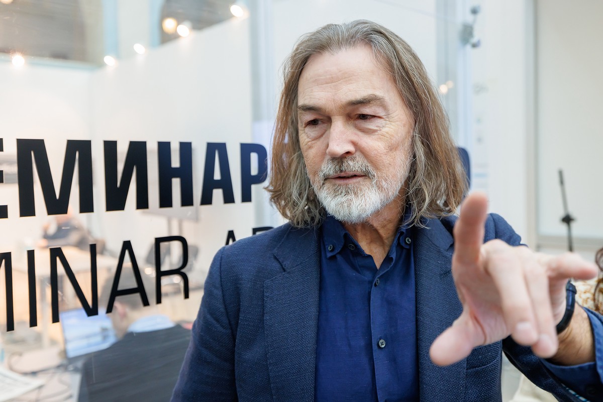 Никас Сафронов рассказал, где предпочитает проводить отпуск
