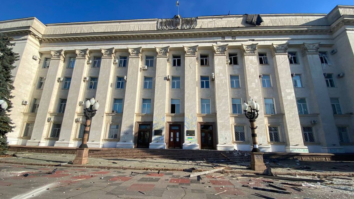 Сенатор Кастюкевич: в оккупированном Украиной Херсоне гуманитарная катастрофа