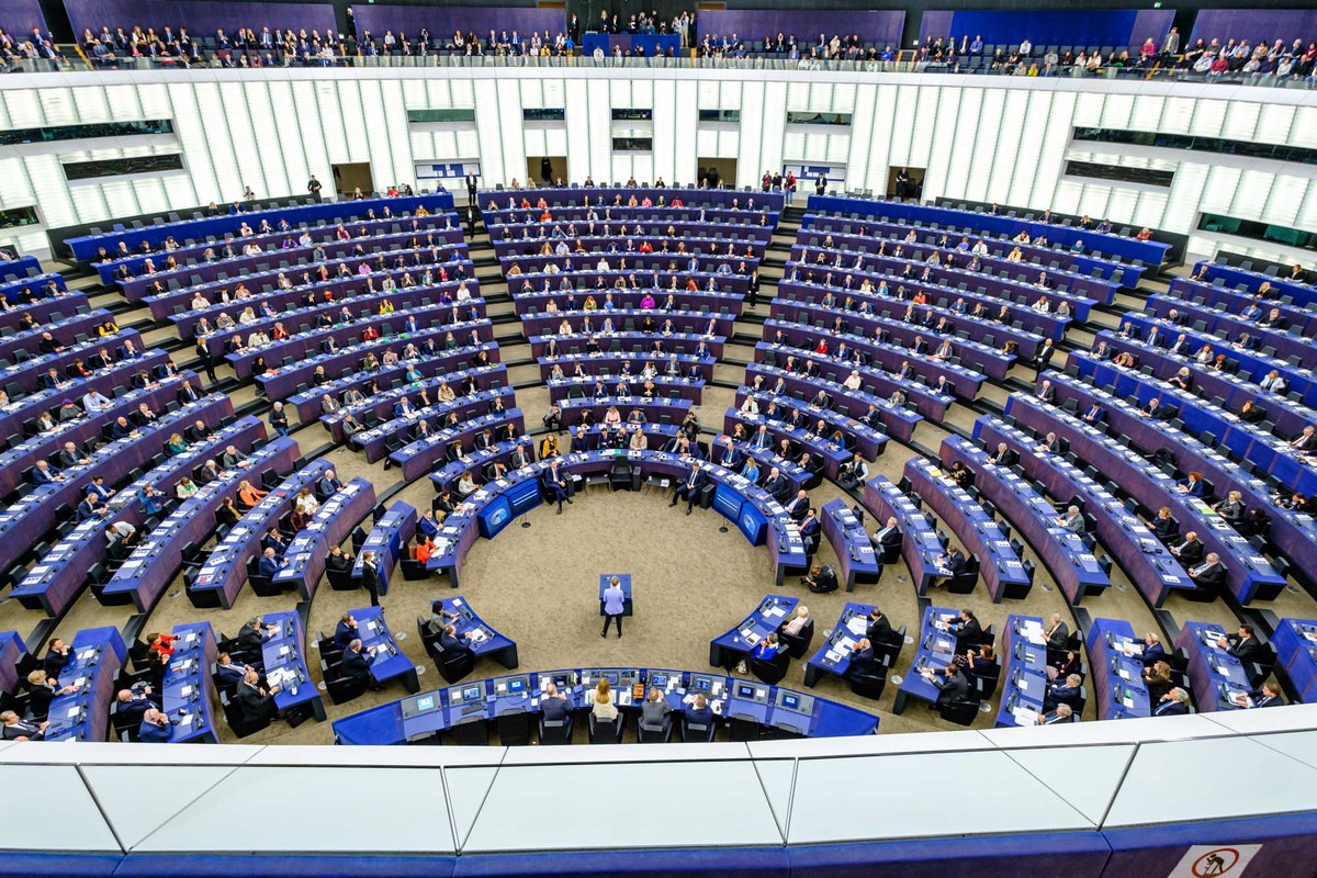Европу призвали не гнаться за вооружениями, а ладить с РФ