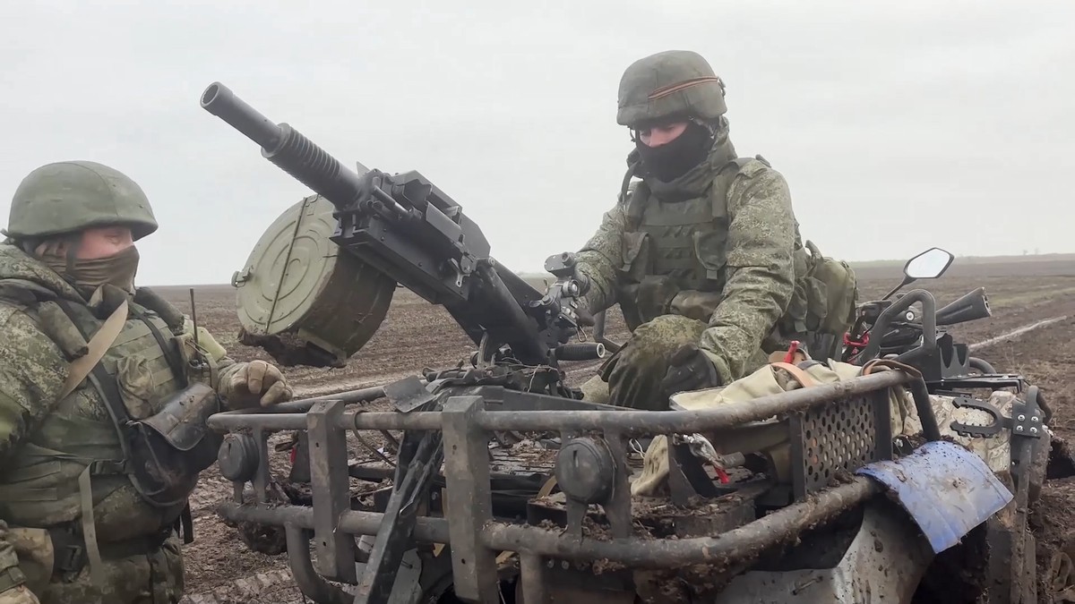 Бойцы ВДВ отразили атаки боевых пловцов ВСУ на Днепре при помощи специального оружя