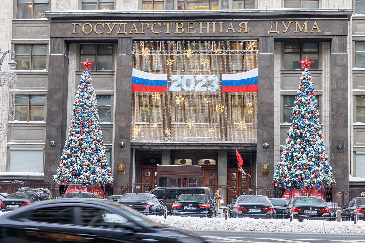 В Госдуме сообщили, что поправки об отмене преференций для уехавших из РФ коснутся ИП и самозанятых