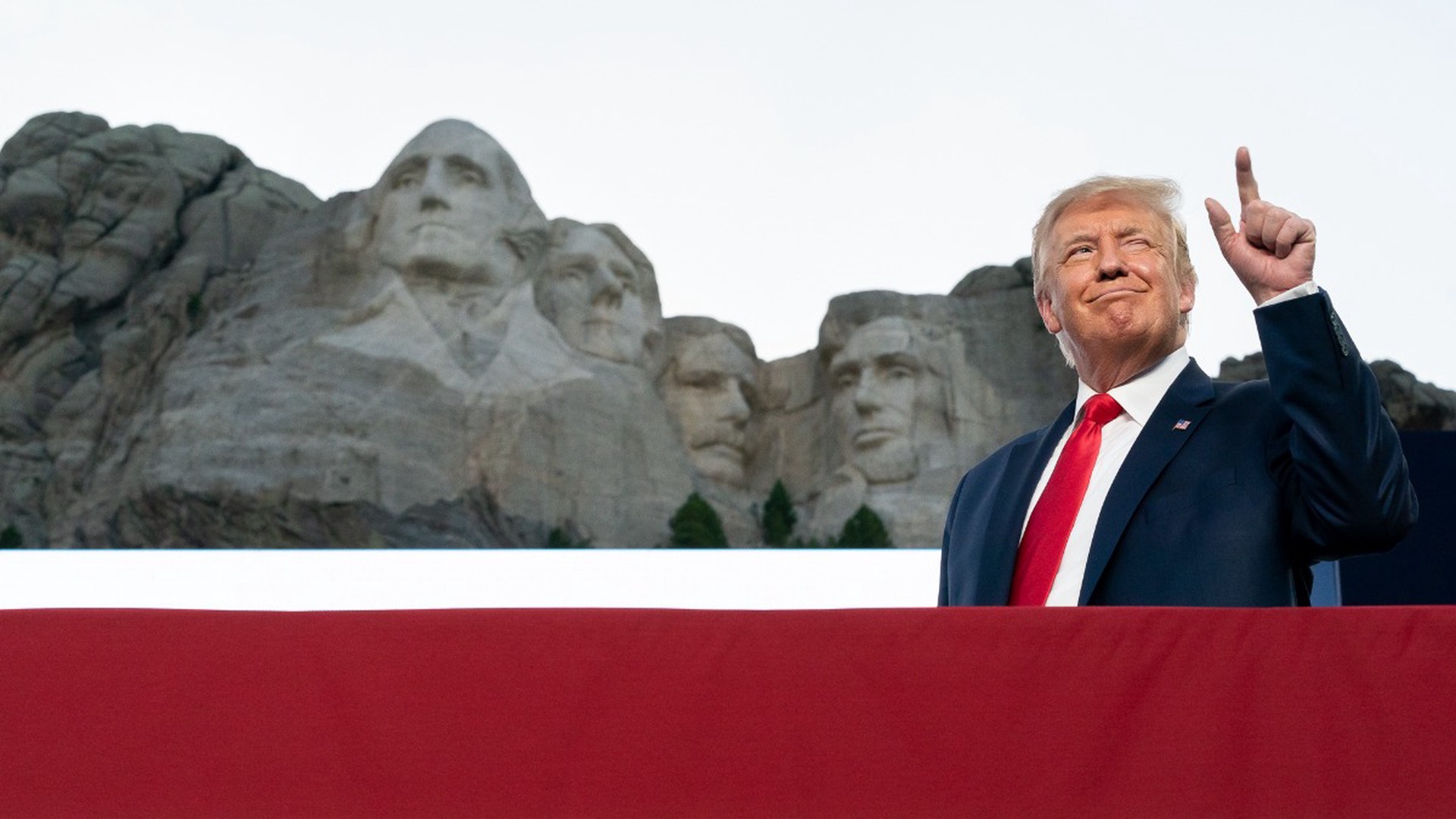 «Буря в стакане воды»: смогут ли Трампа посадить в тюрьму?