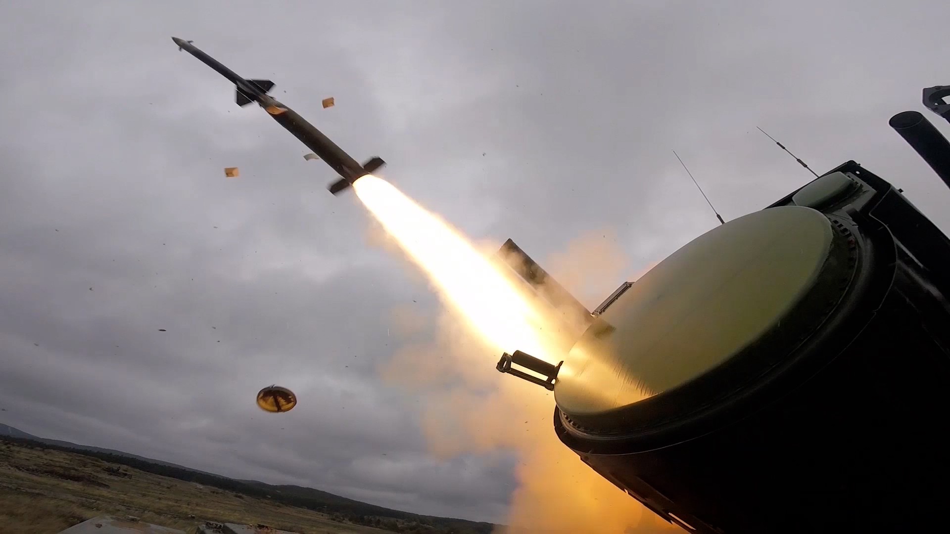 Минобороны: Силы ПВО уничтожили украинскую ракету «Нептун» в Чёрном море 