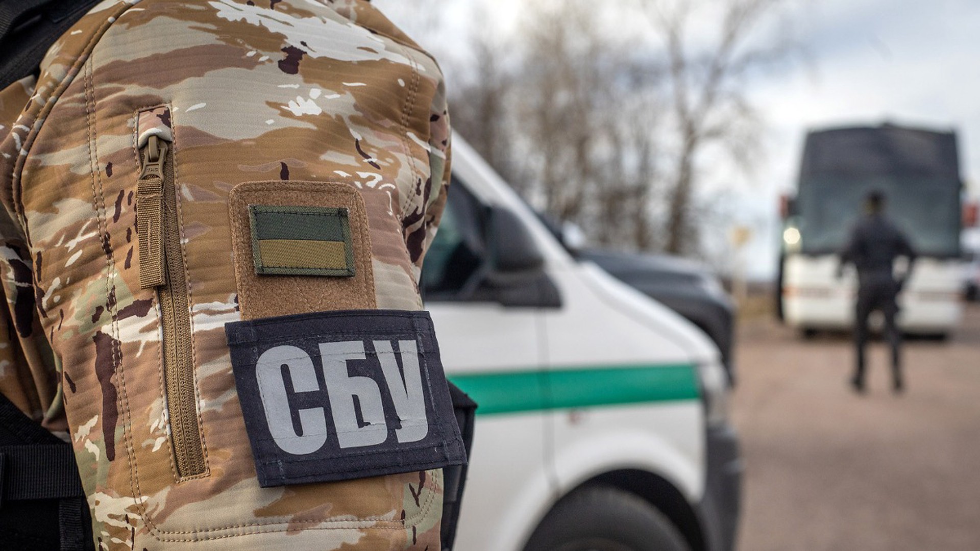 ТАСС: спецслужбы Украины ищут подполье в Херсоне после удара по сотрудникам СБУ