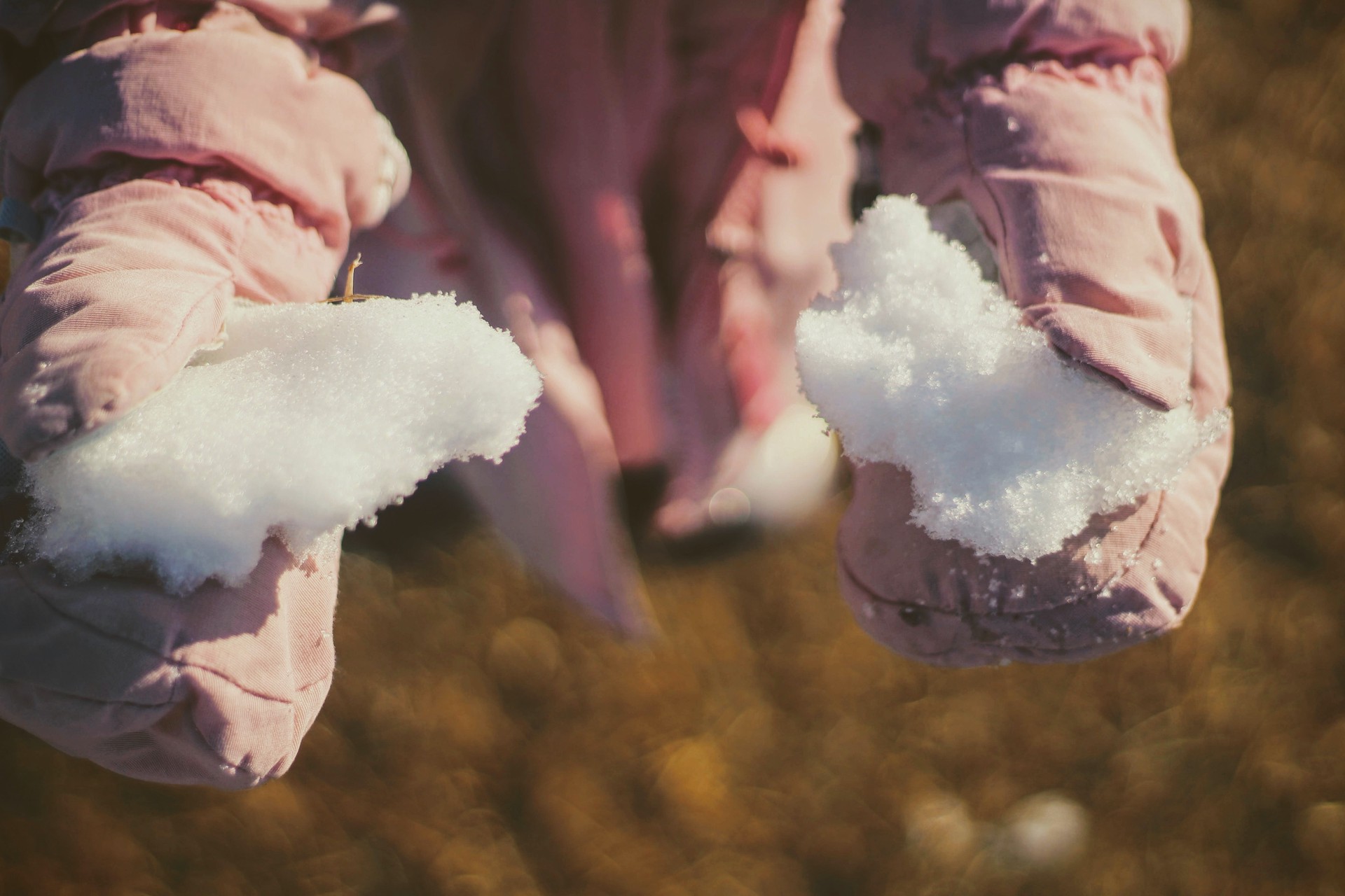 Арктическое вторжение: суровые морозы придут в регионы в выходные