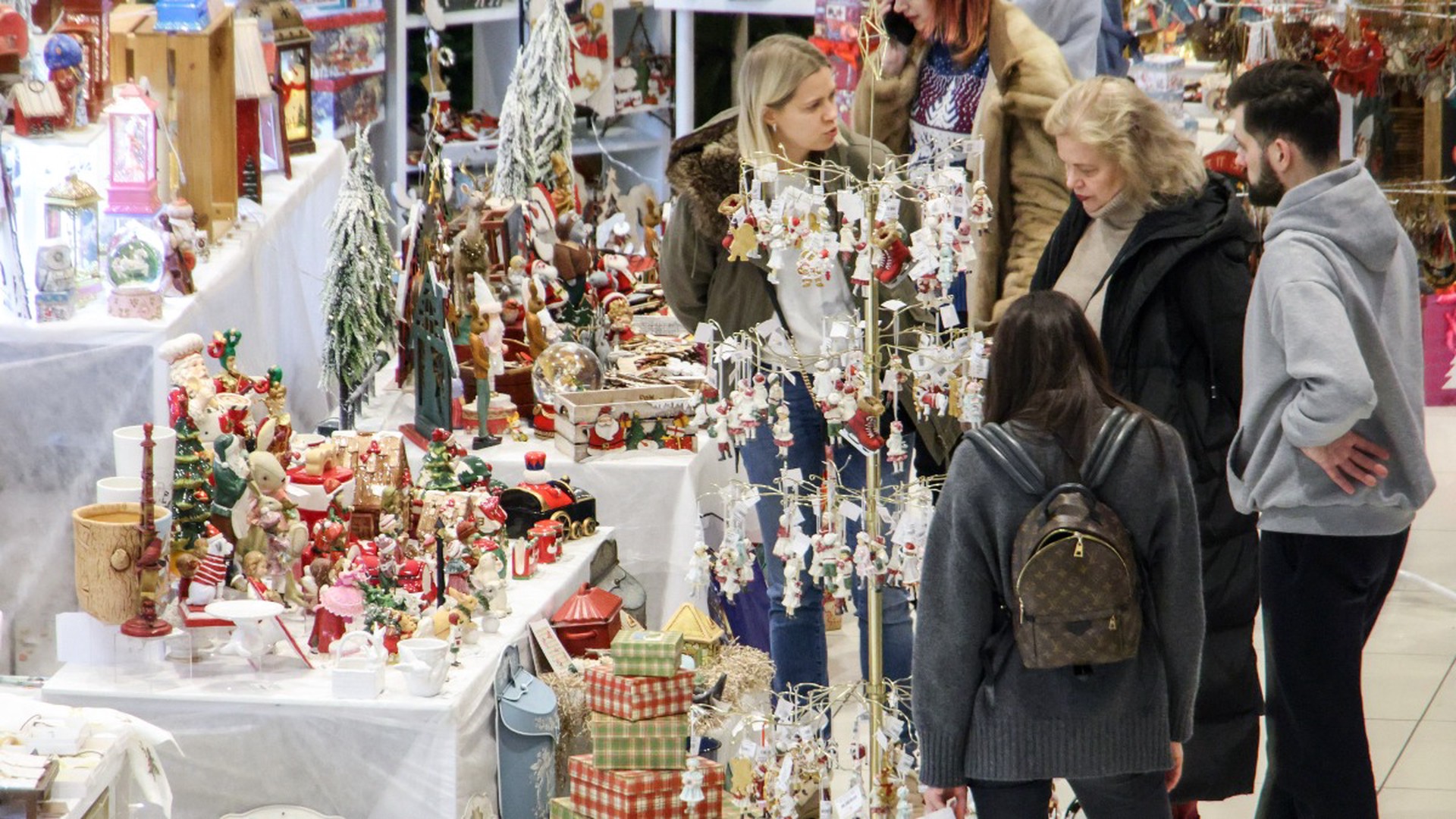 Раскрыты хитрости маркетологов перед Новым годом