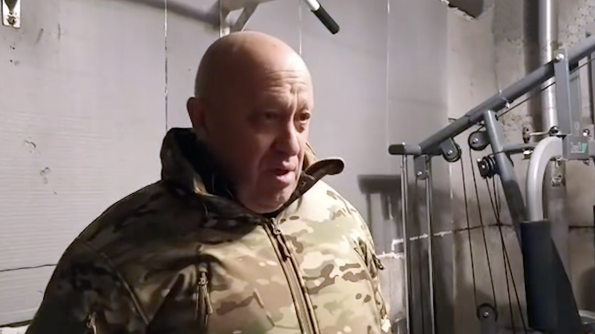 Пригожин прокомментировал вызов его в украинскую прокуратуру