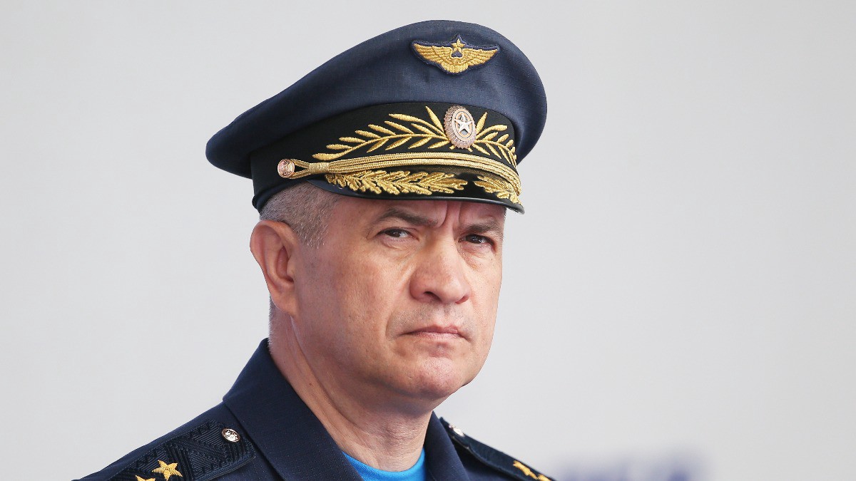 СБУ предъявила обвинения командующему ВКС РФ Кобылашу и экс-командующему ЧФ Осипову