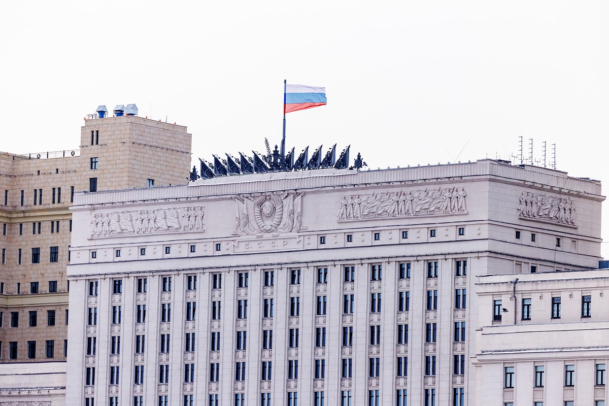 В Минобороны заявили, что против России работают более 400 спутников НАТО