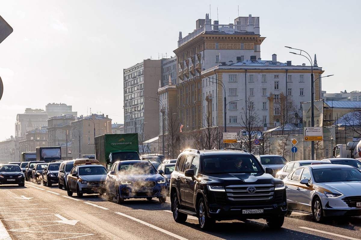 Правительство подготовило новый список неисправностей автомобилей, за которые россиянам будут грозить штрафы