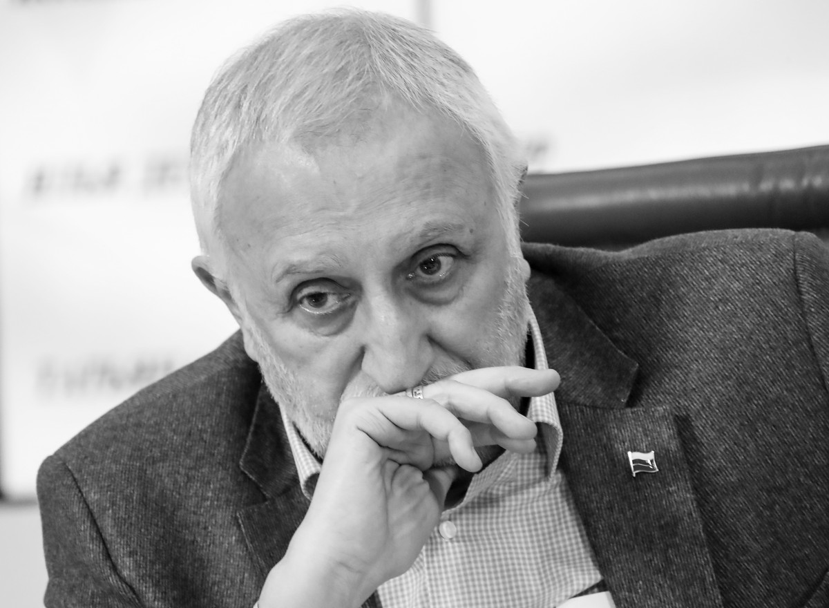 «Тяжело!»: брат Николая Досталя сообщил о смерти режиссёра