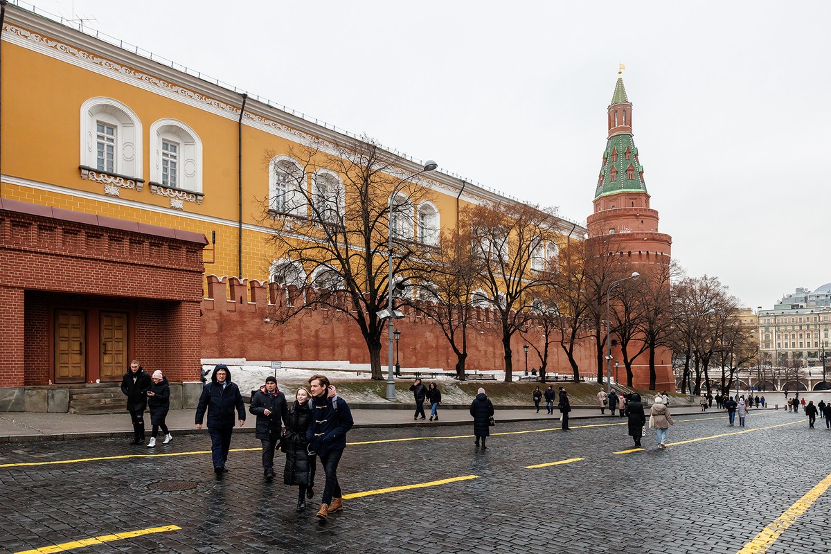 Синоптик Шувалов предупредил москвичей о первой за месяц оттепели к концу недели
