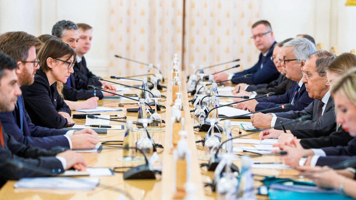 Лавров обсудил с президентом МККК Сполярич ситуацию с военнопленными