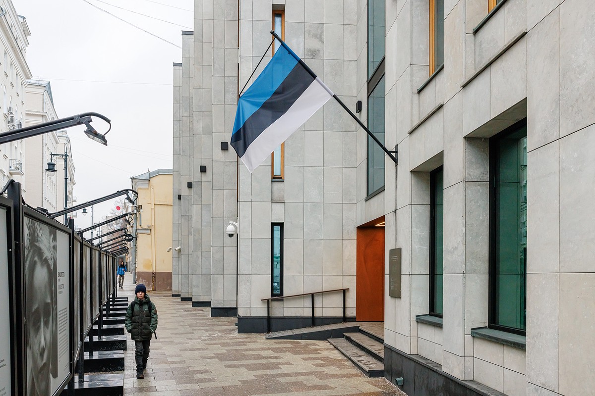 В Эстонии хотят лишить россиян права голоса на муниципальных выборах