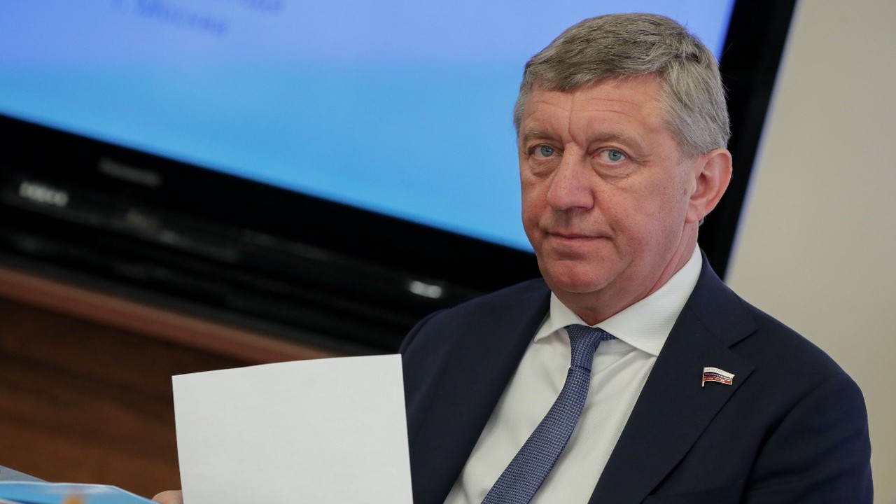 Грабли отмены: стоит ли «вырезать» из фильмов актёров-предателей