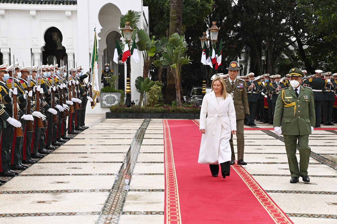 Почему дружба Алжира с Италией не спасёт Европу от проблем с нехваткой газа