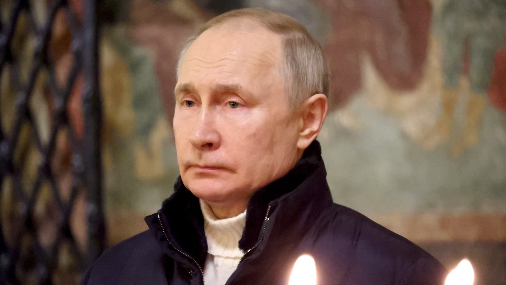 В Кремле рассказали, что Путин окунулся на Крещение в прорубь