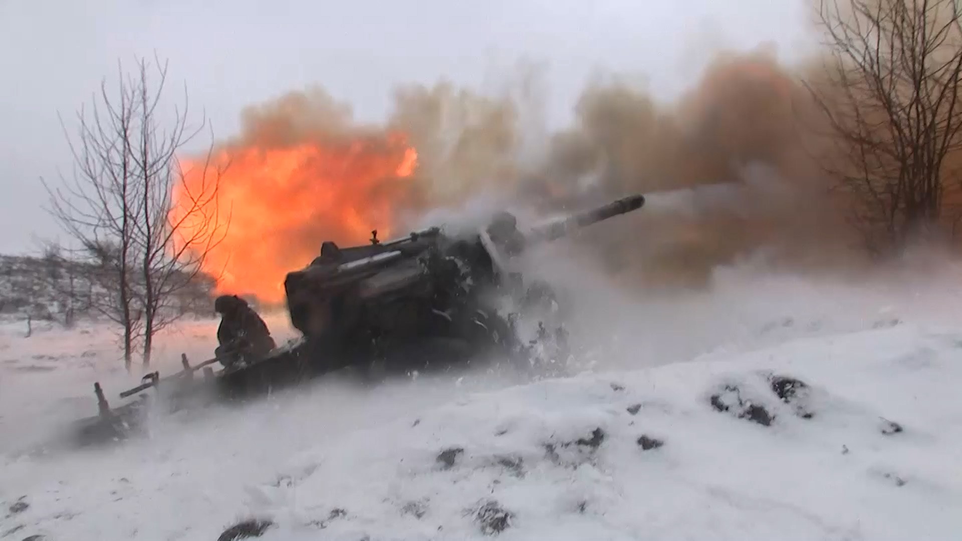Артиллерия ВСУ расстреляла 25 украинских бойцов, желающих сдаться в плен ВС РФ