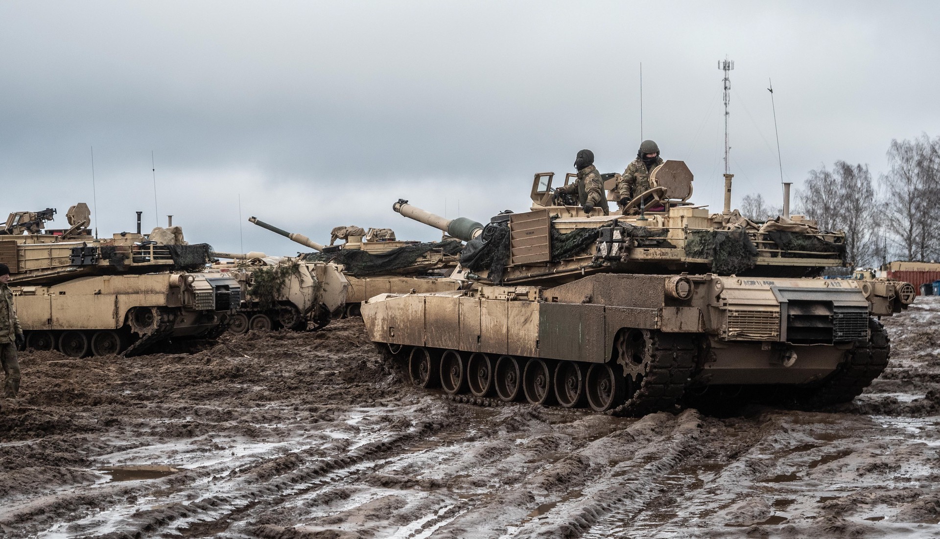 Джон Кирби подтвердил прибытие на Украину первой партии танков Abrams