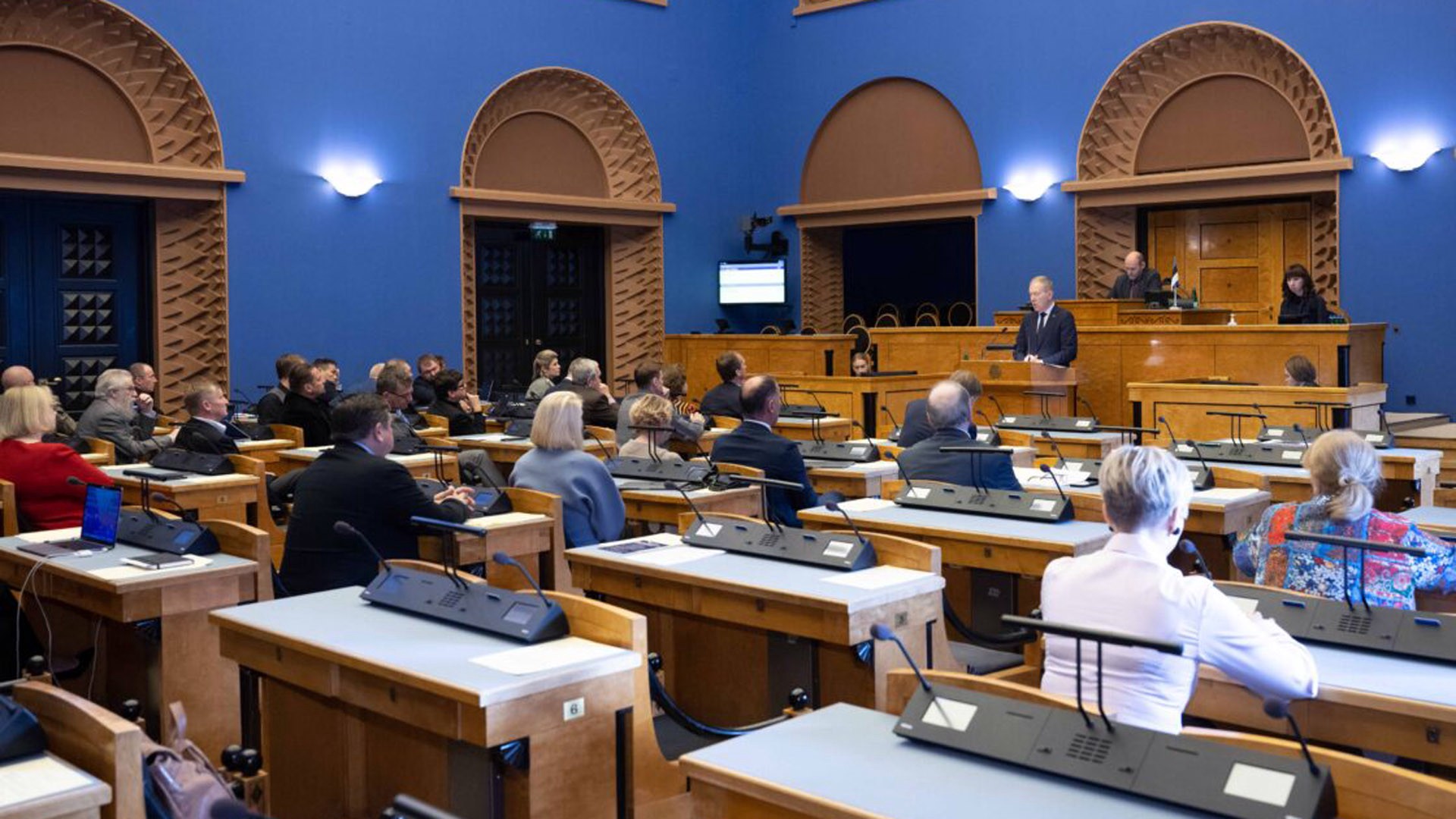 Эстонский парламент не принял закон о демонтаже памятников советской эпохи