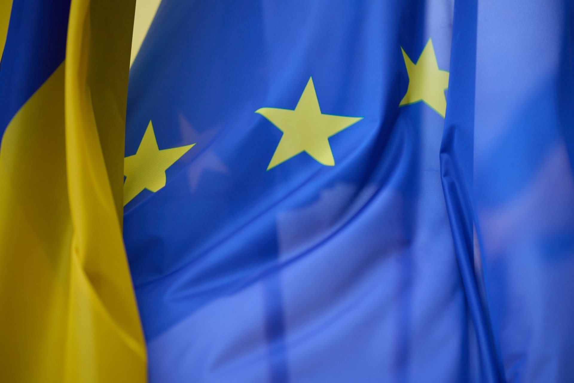 Совет ЕС продлил на шесть месяцев введённые из-за событий на Украине санкции против России