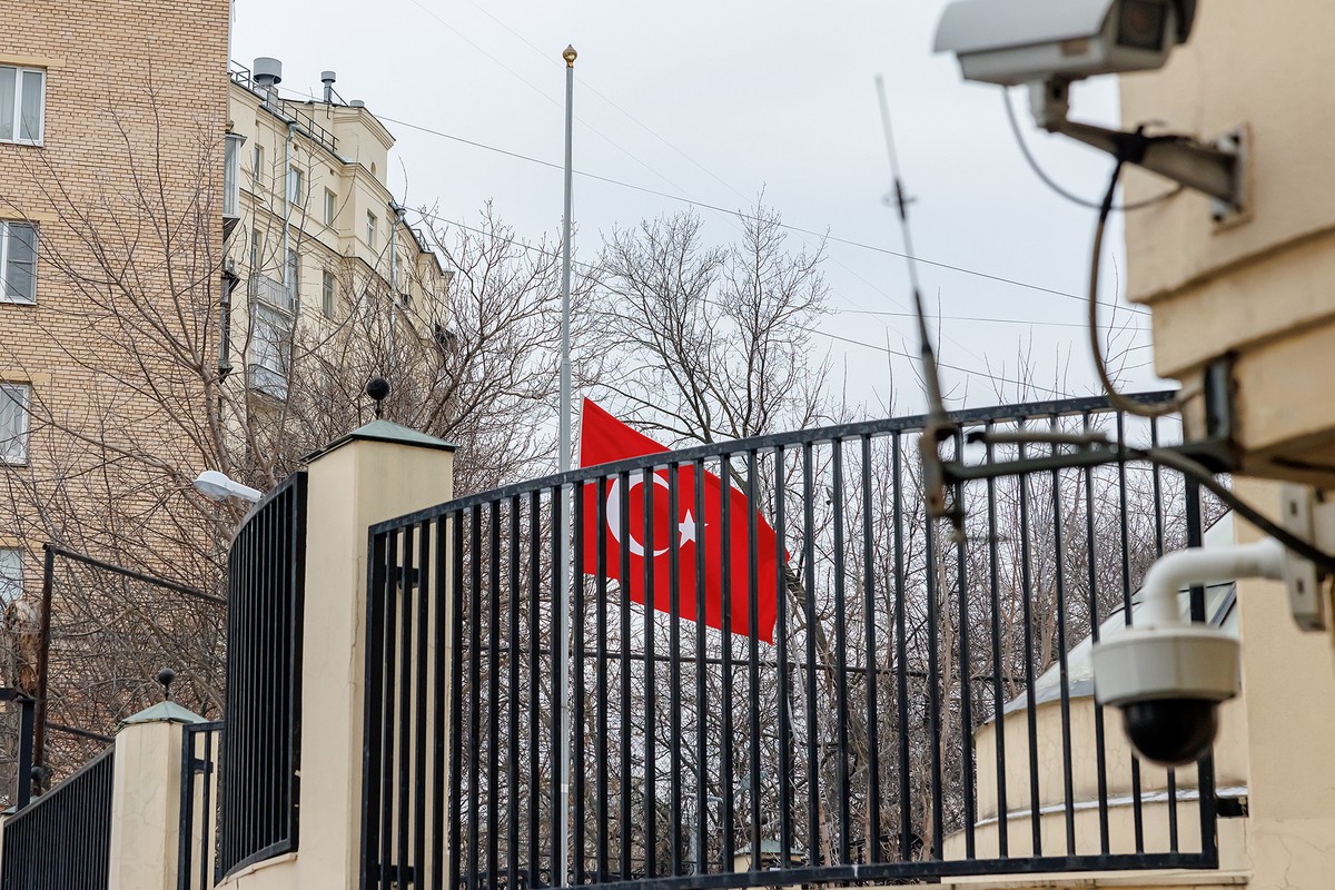 Опубликовано общее число жертв в Турции и Сирии