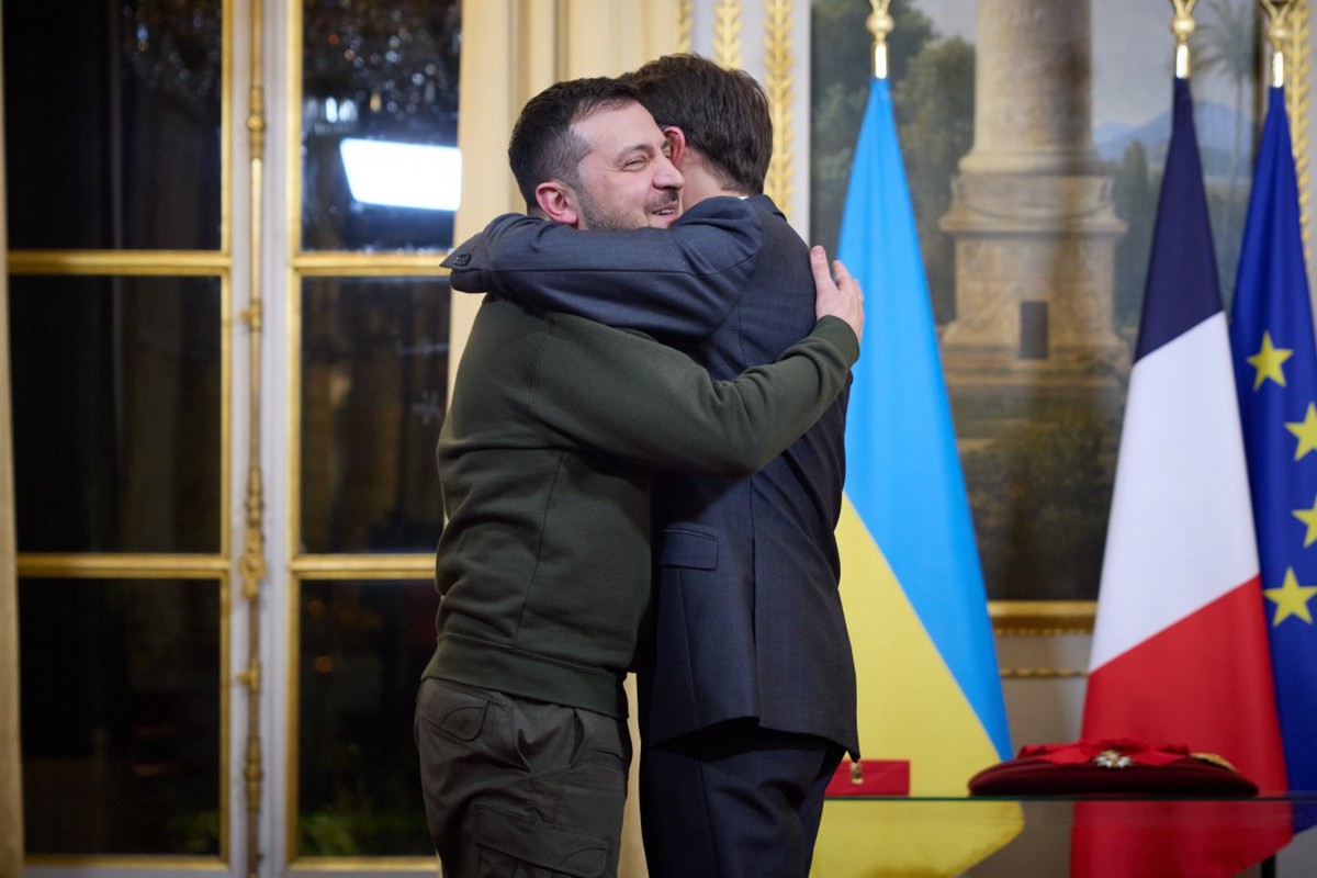 Посол России отметил растущую вовлечённость Франции в конфликт на Украине