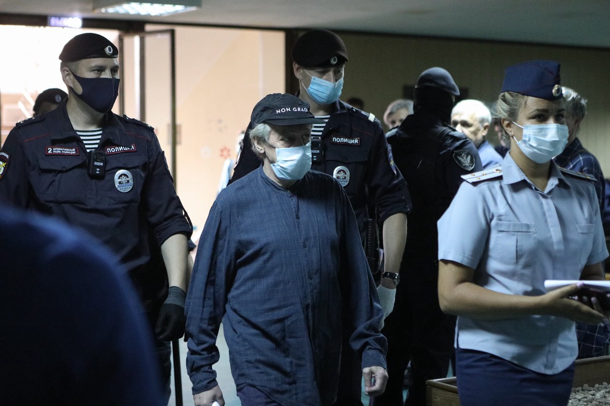 Адвокат Михаила Ефремова описал состояние тяжелобольного актёра