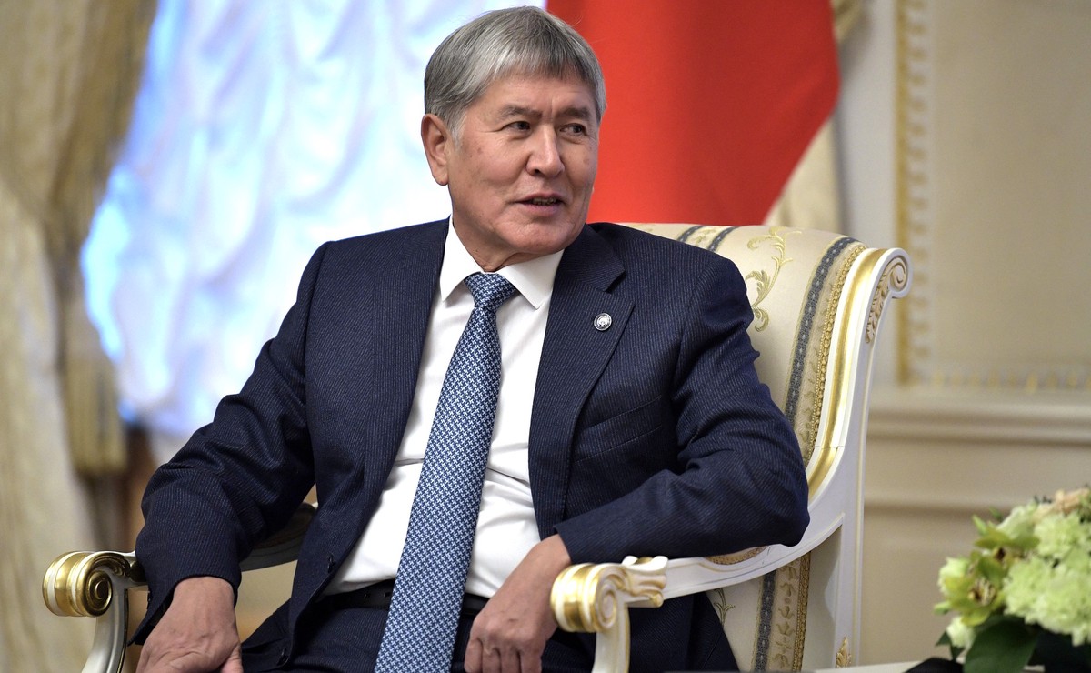 Экс-президента Киргизии лишили всех госнаград