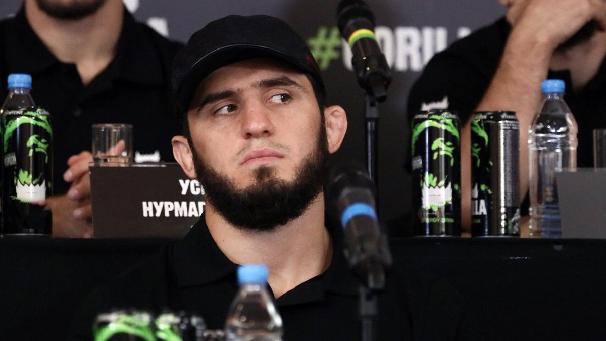 Махачев возглавил рейтинг UFC вне зависимости от весовых категорий