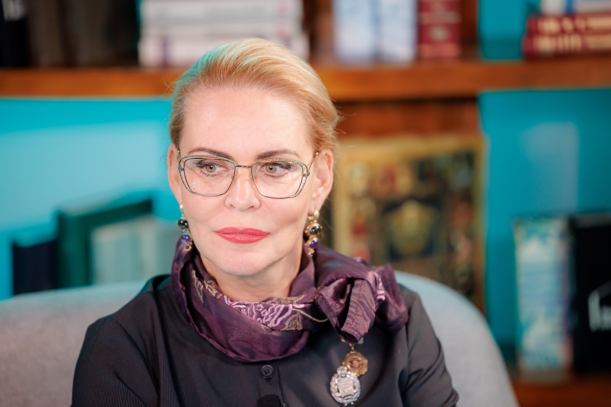 Актриса Алёна Яковлева иронично отреагировала на признание «вайба» словом года