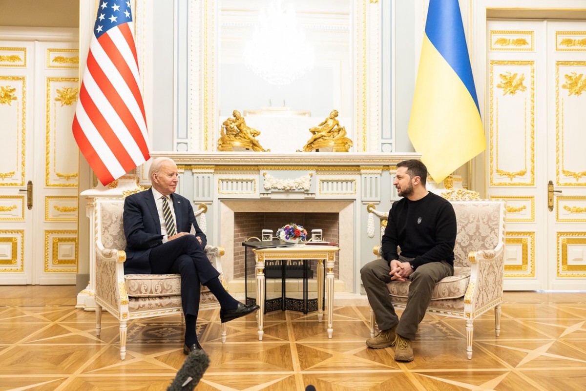 СМИ: Байден публично унизил Зеленского фразой о том, что Киев никуда не денется от Вашингтона 