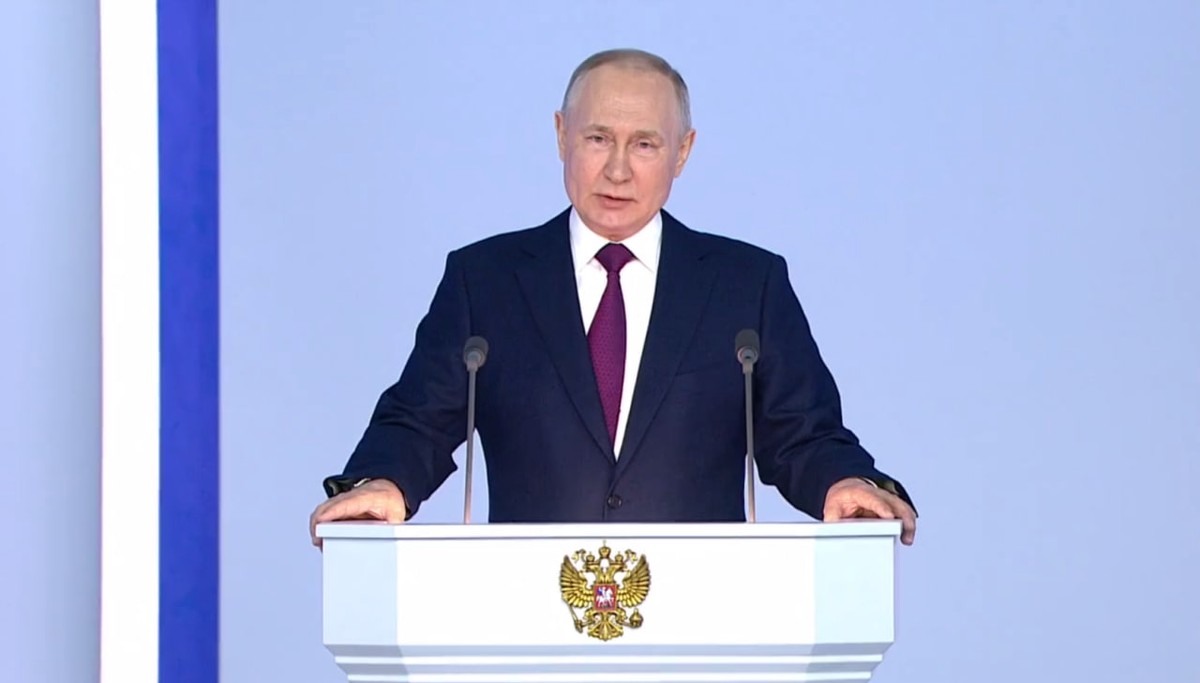 Путин заявил, что Запад делает из Украины антироссию 