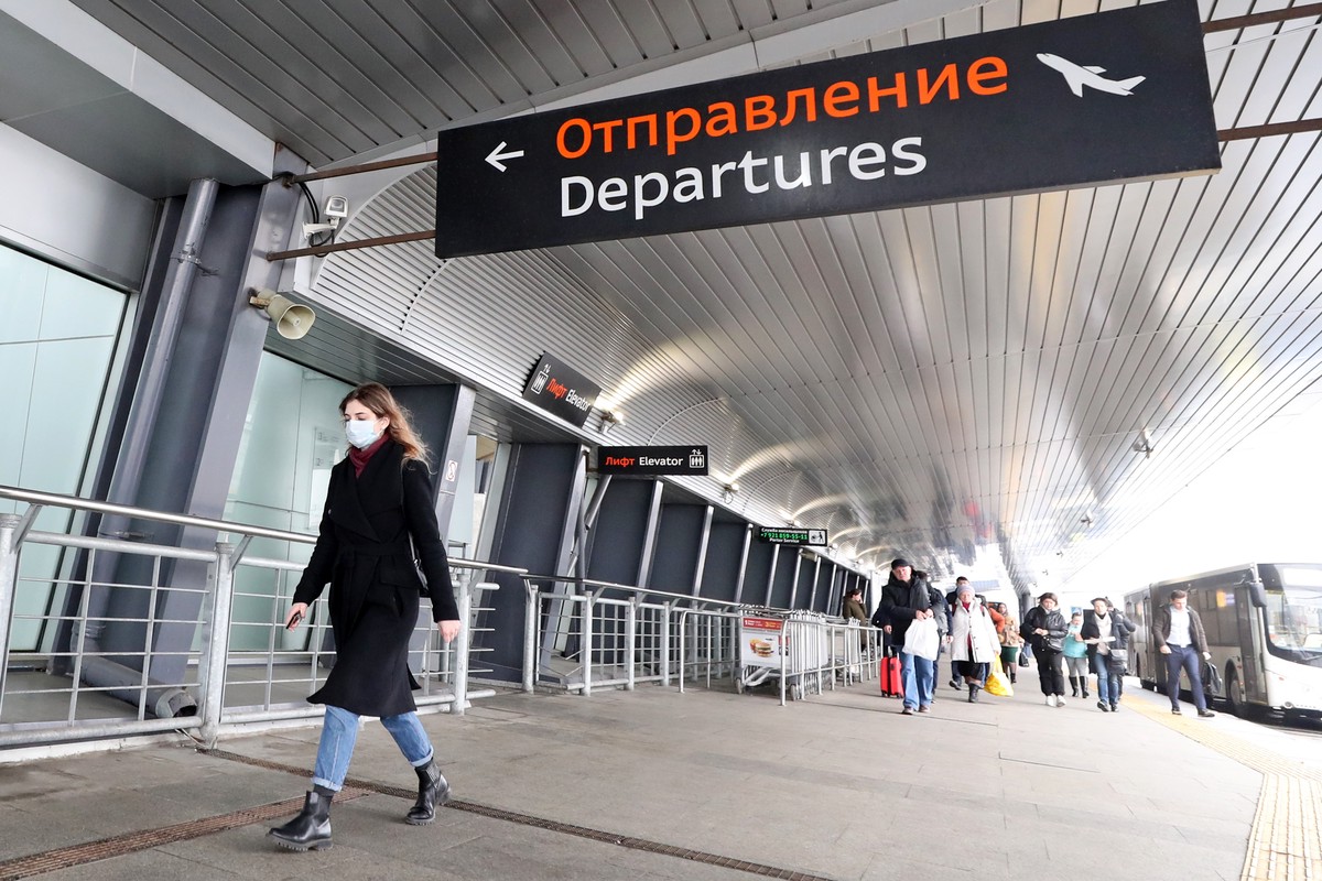 Ограничение воздушного пространства в Петербурге снято