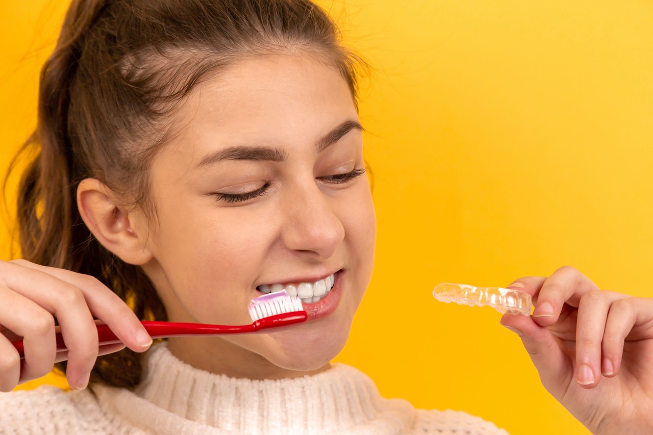 Как правильно выбрать зубную щётку: советы стоматологов