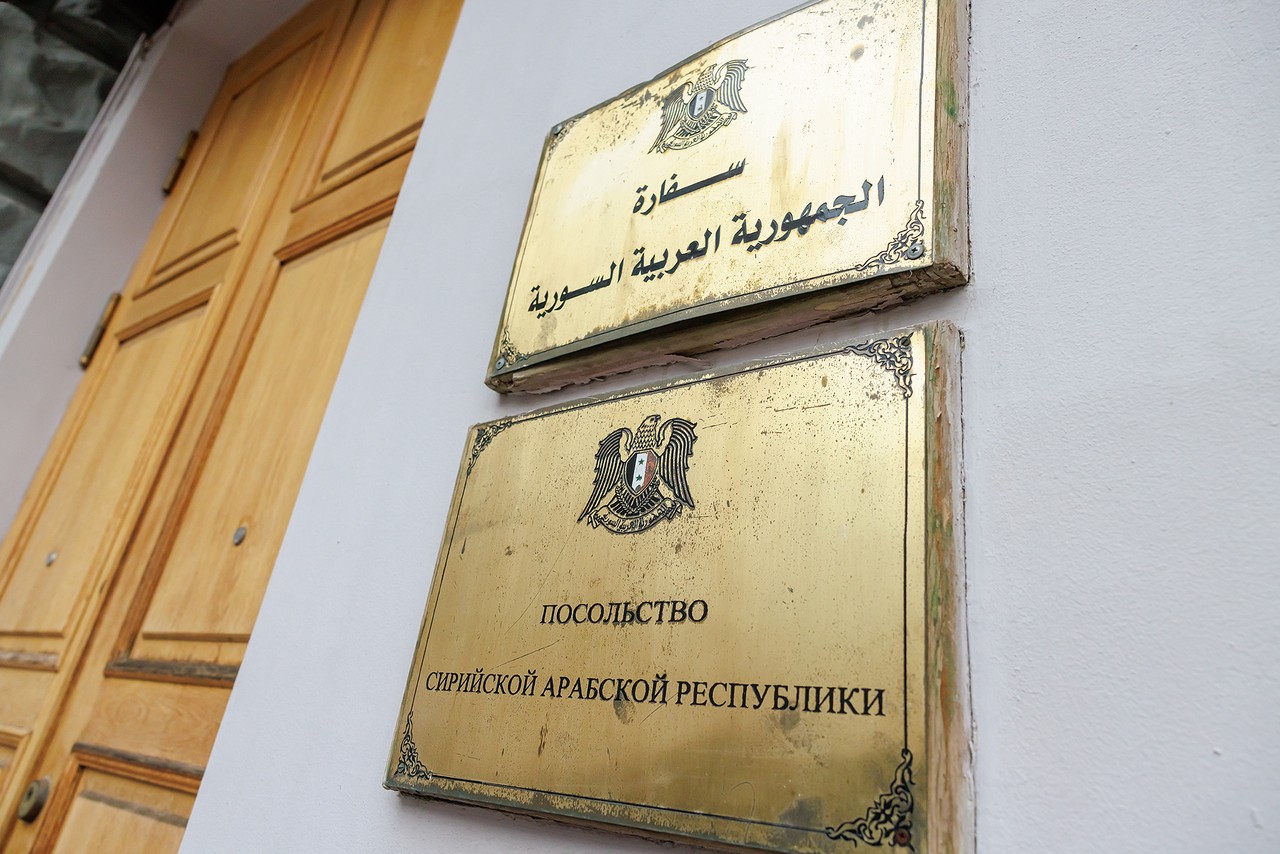 Посол Сирии запросил убежище в России