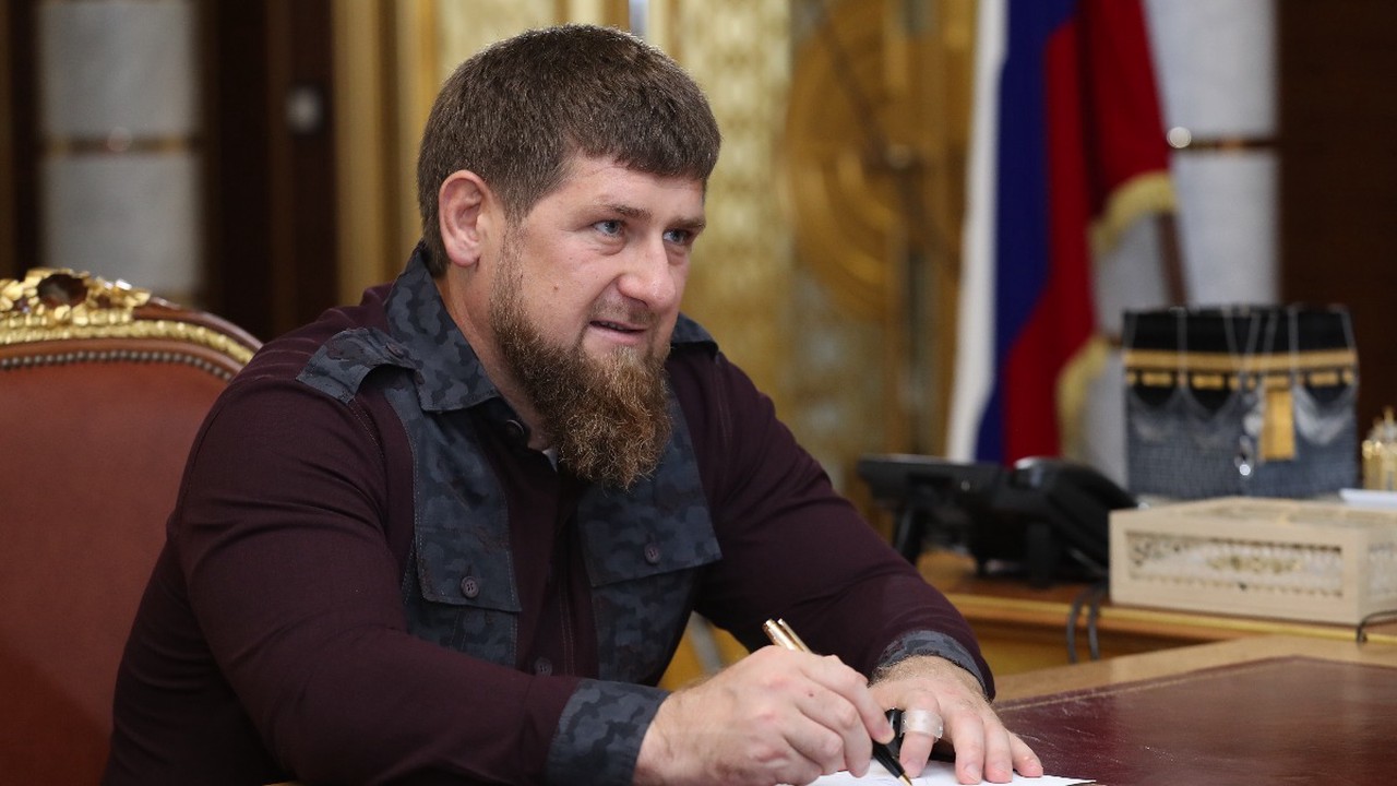 Кадыров сообщил о получении награды после просьбы об отставке с поста главы Чечни