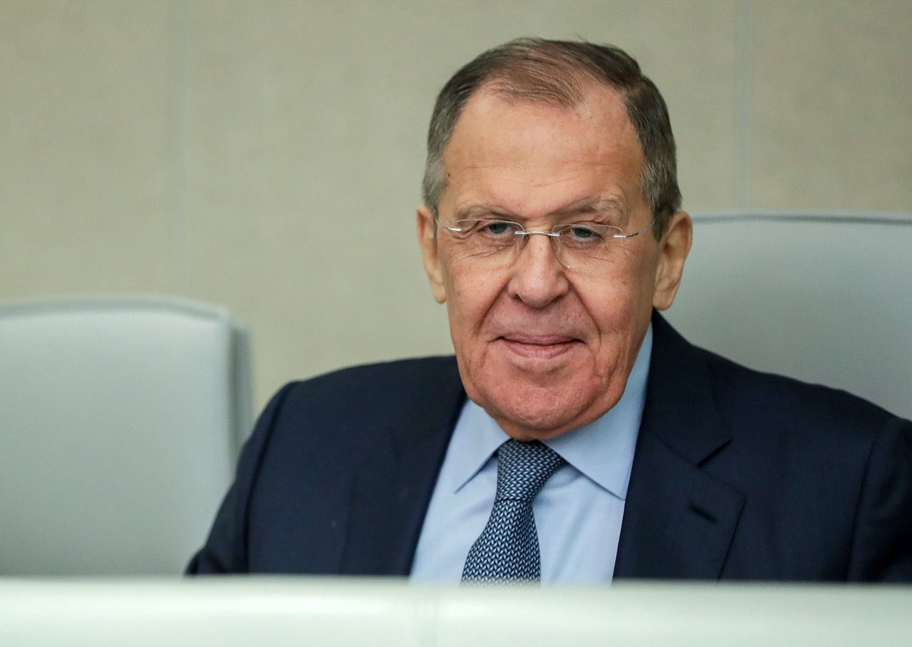 Лавров приветствовал принятие Белоруссии в ШОС