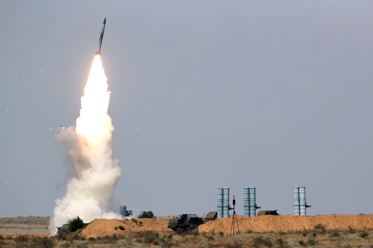 Минобороны: Силы ПВО уничтожили 34 беспилотника над четырьмя регионами России