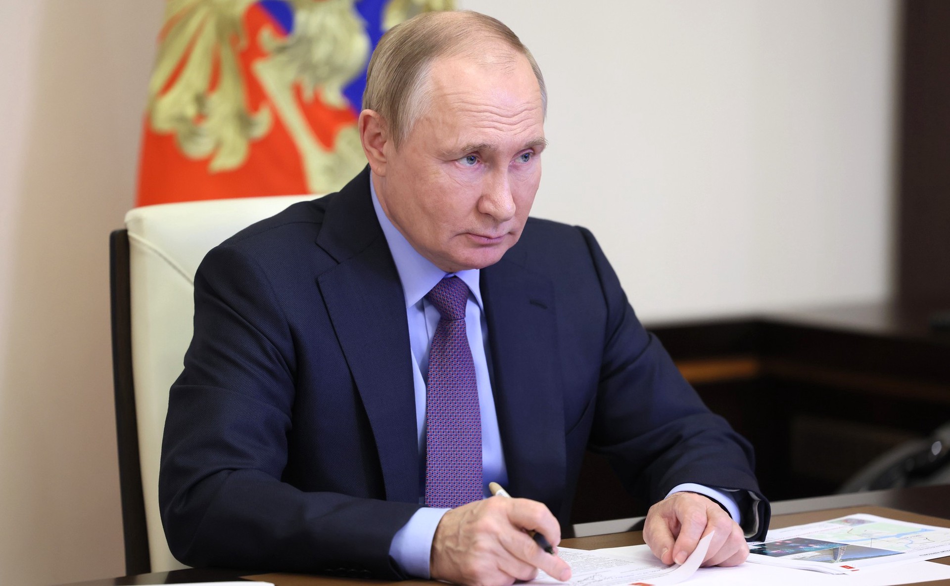 Путин заявил, что необходимо не допускать обстрелы российских регионов