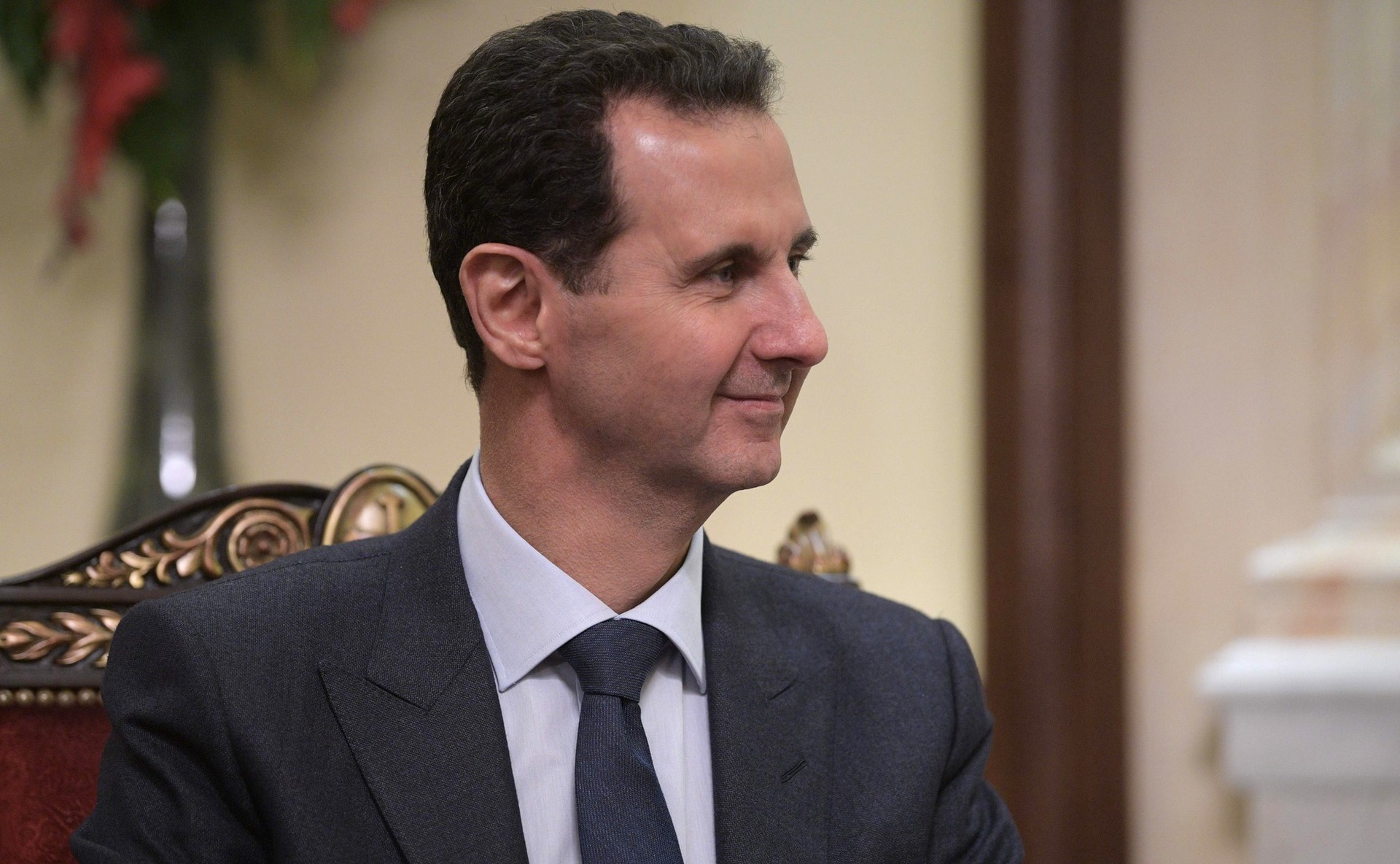 Башар Асад: Отказ от доллара даст возможность для развития экономики