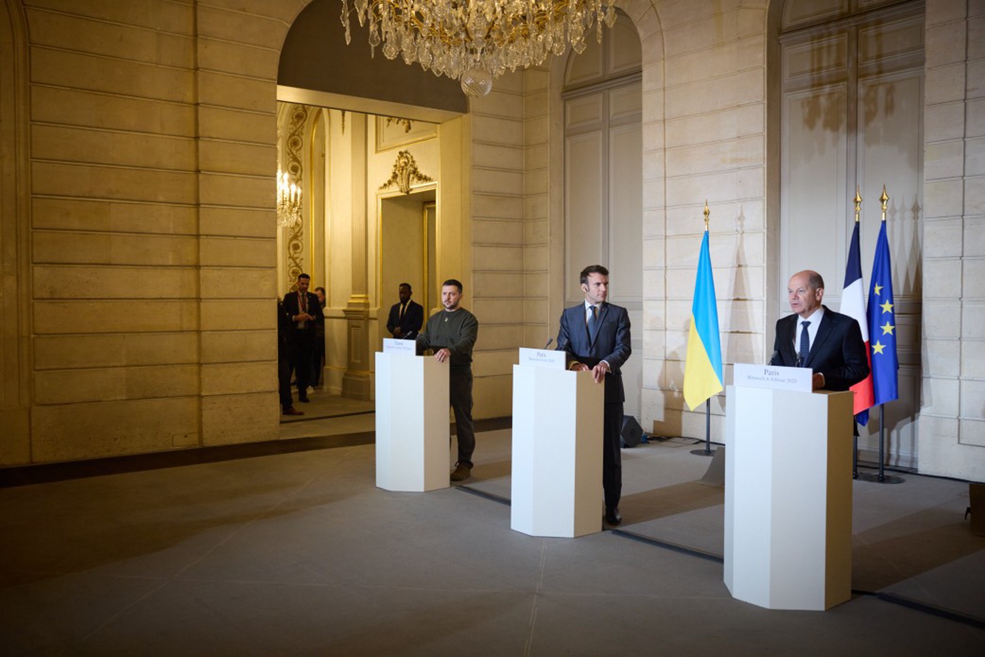 Украинский политолог Бортник: Киев лжёт украинцам о «гарантиях» Шольца и Макрона