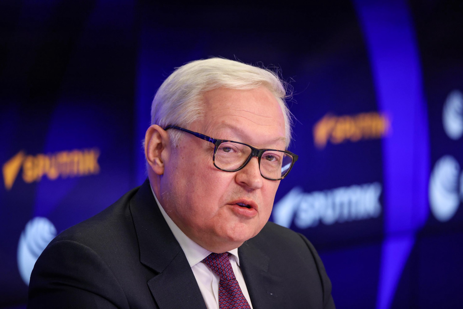 Рябков назвал критерием приёма в БРИКС неучастие в политике незаконных санкций