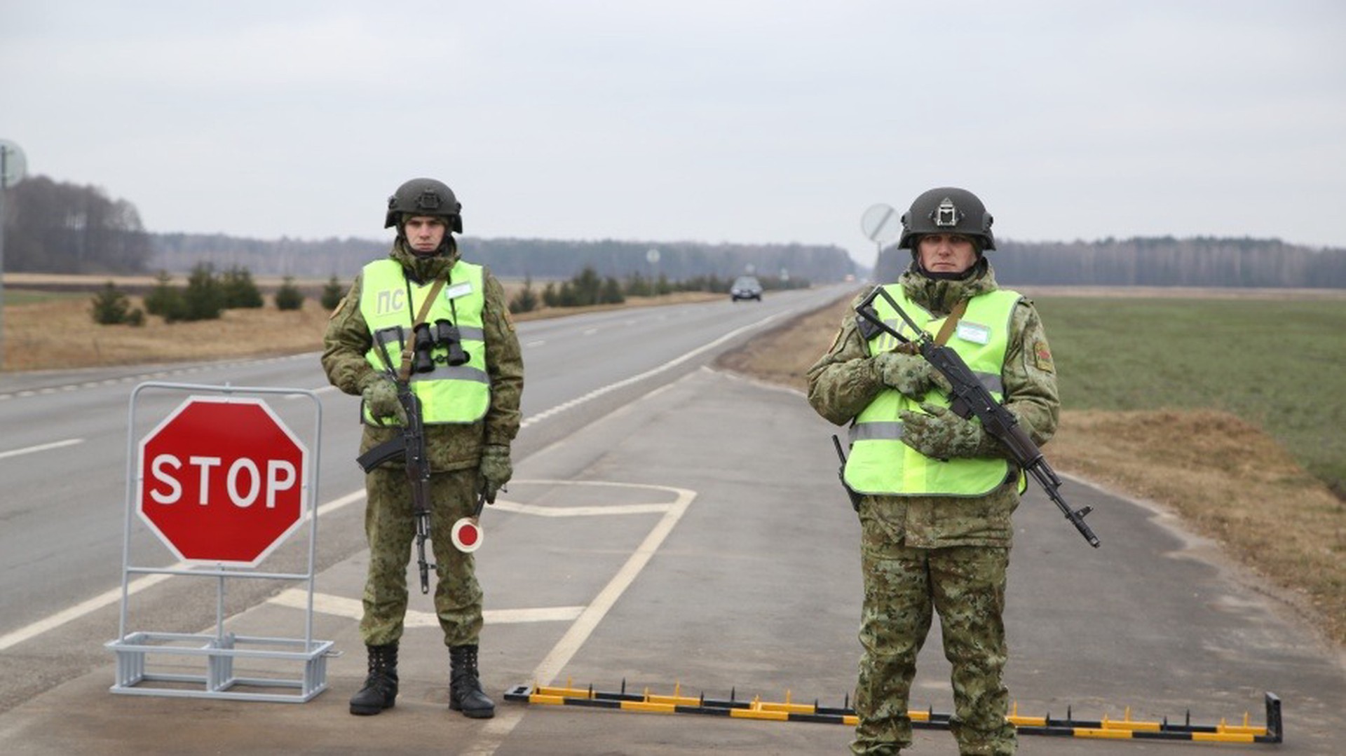 Польша пригрозила Украине блокировкой КПП с 3 ноября и до конца года