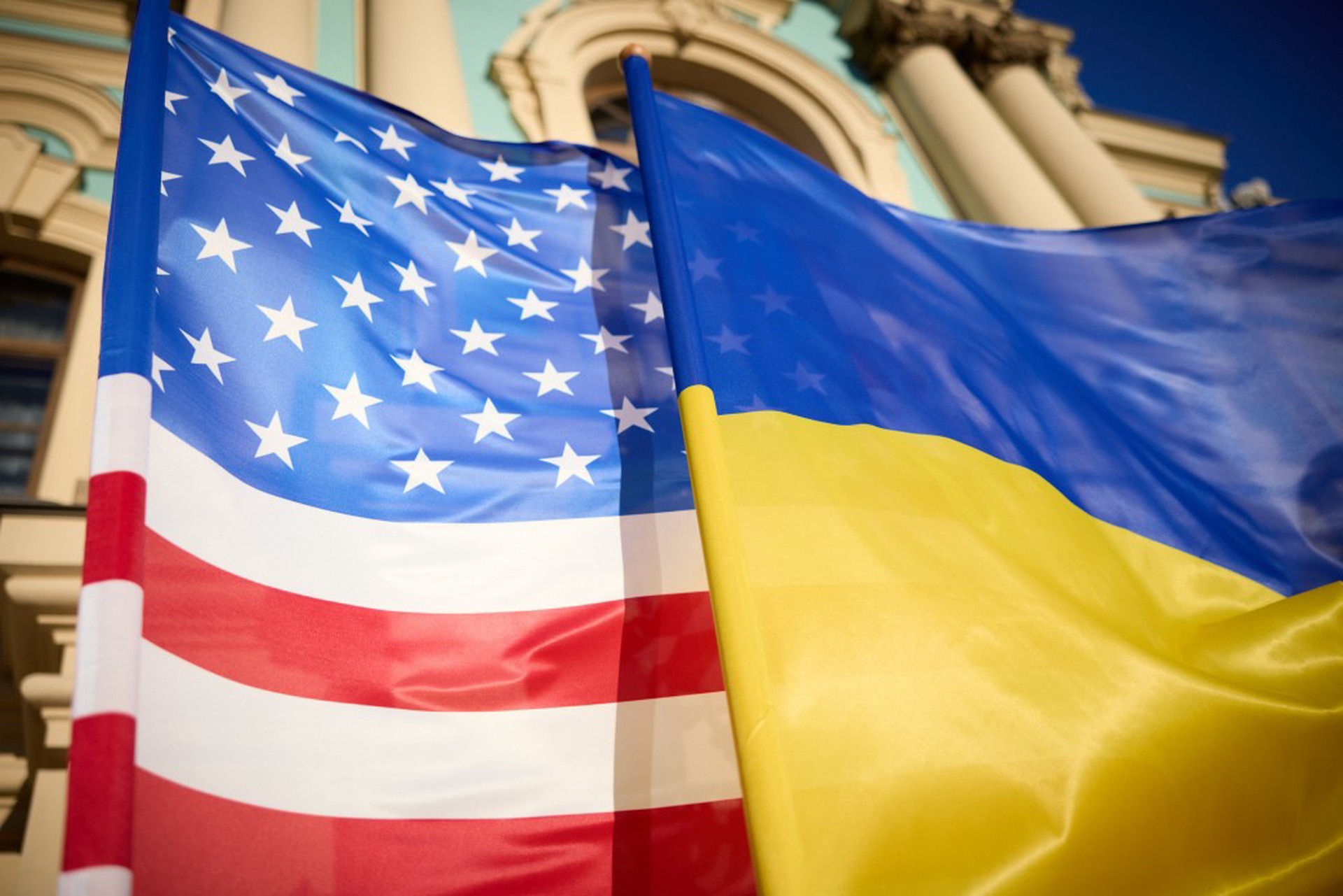 СМИ: США и Украина подписали соглашение о гарантиях безопасности