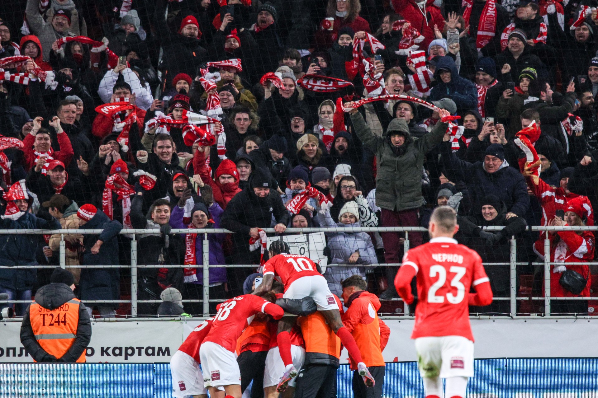 Фанаты «Спартака» продолжат бойкотировать матчи из-за Fan ID